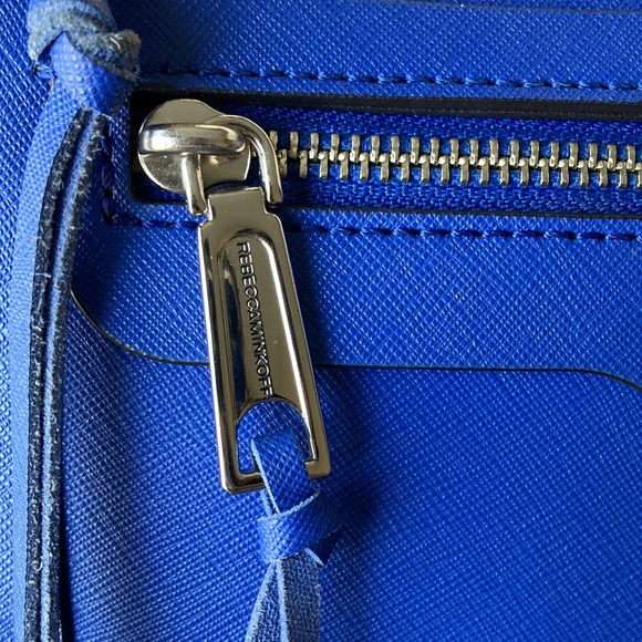 Rebecca Minkoff Blue Chain-Link Crossbody Bag - Picture 6 of 13